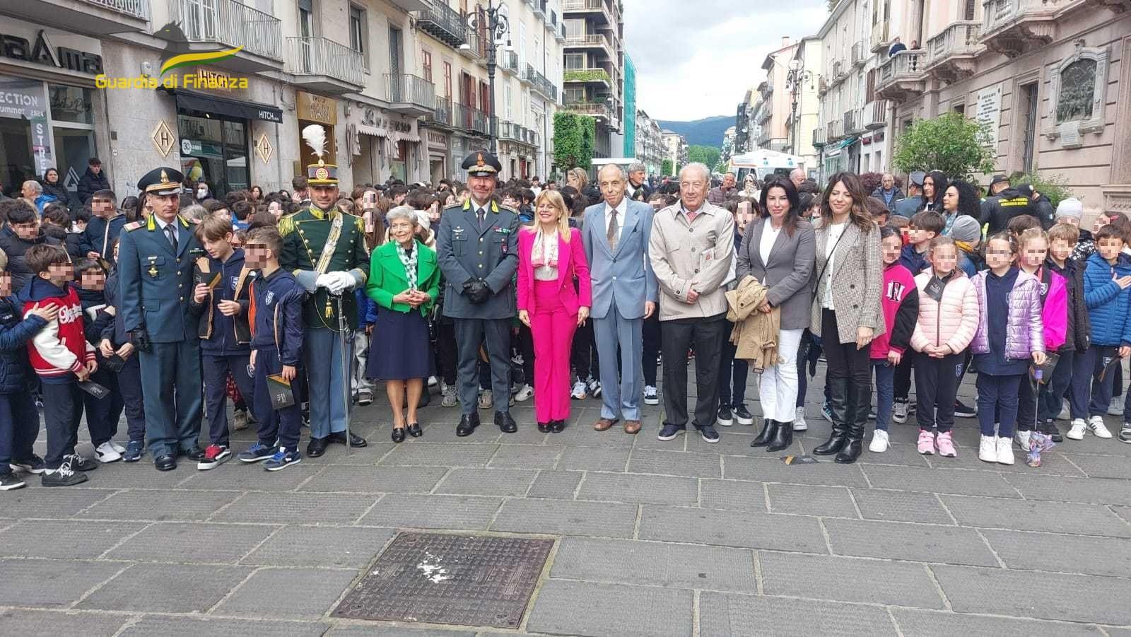 Guardia di Finanza Avellino -Intitolata la sala Comando provinciale al Maestro Antonio D